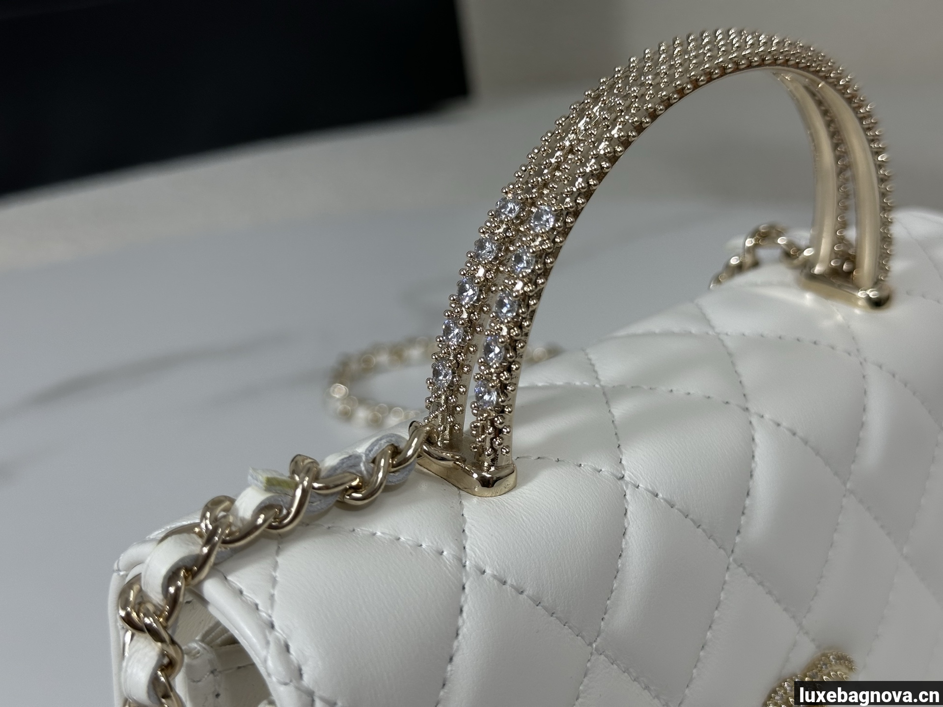Chanel Lambskin Quilted Pick Me Up Wallet On Chain WOC White