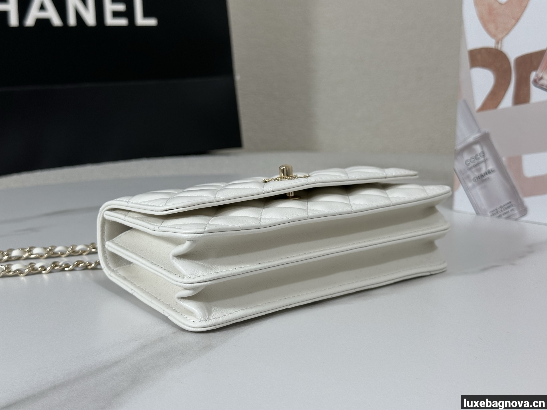 Chanel Lambskin Quilted Pick Me Up Wallet On Chain WOC White