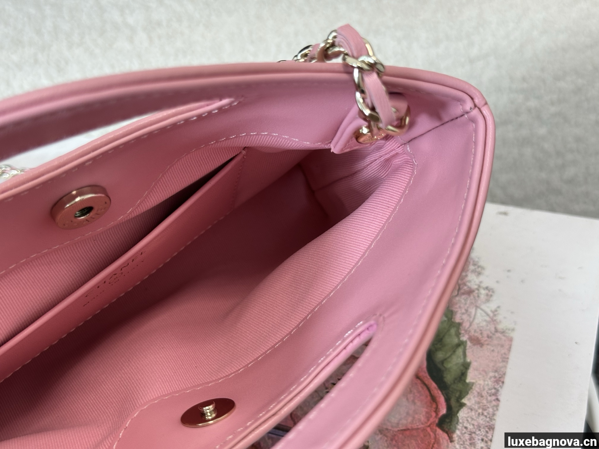 Chanel Pink quilted leather mini tote bag with chain shoulder strap