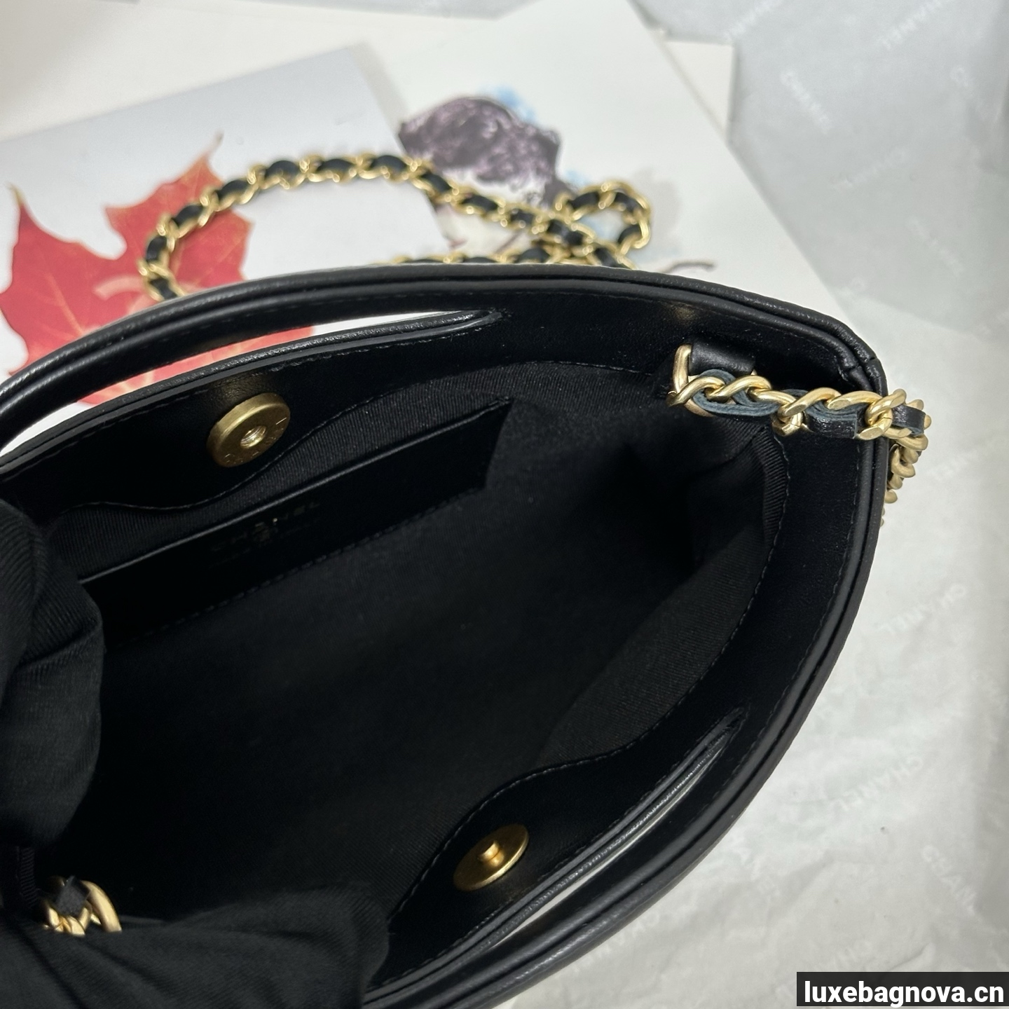 Chanel Black quilted leather mini tote bag with chain shoulder strap