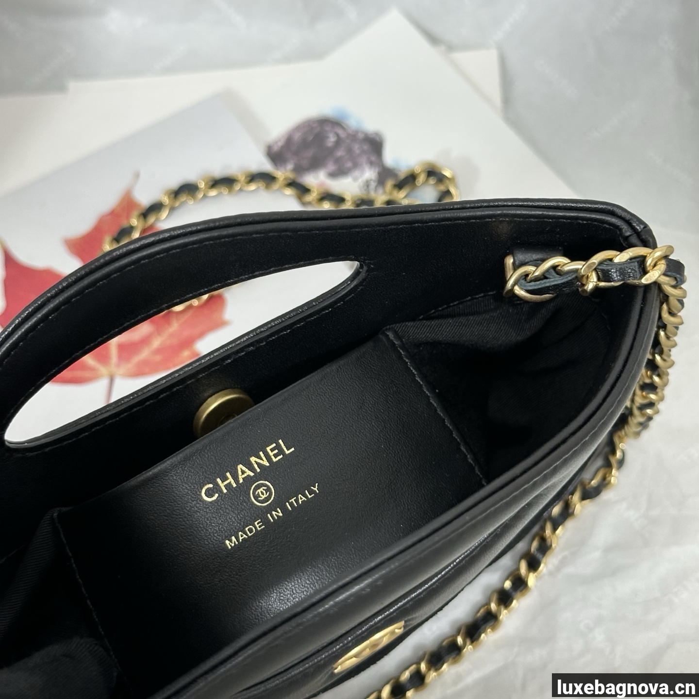 Chanel Black quilted leather mini tote bag with chain shoulder strap