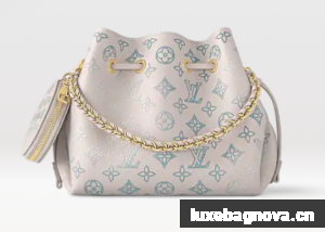 Louis Vuitton Bella M12125 Brume Gray