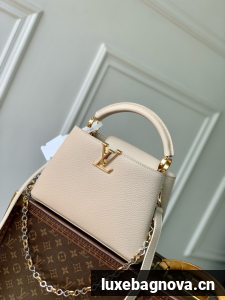 Louis Vuitton Capucines BB M12936 Cream