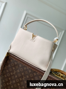 Louis Vuitton Capucines MM Souple M14370 Cream