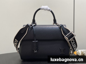Louis Vuitton Cluny MM EPI Leather M58931 Black