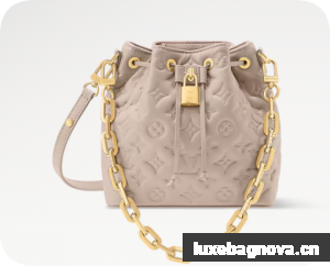 Louis Vuitton Coussin Bucket M26216 Galet