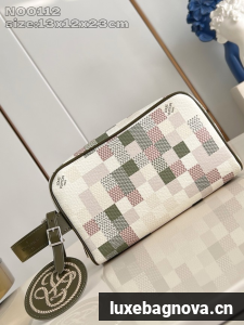 Louis Vuitton Locker Dopp Kit N00151 Dark green