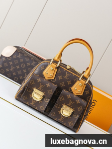 Louis Vuitton Monogram Canvas M40026 brown