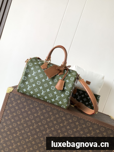 Louis Vuitton Monogram Canvas Speedy 30 Bandouliere M15241 Olive Green