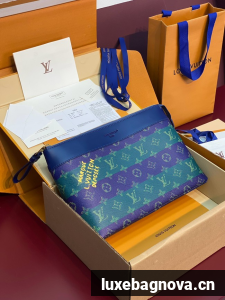Louis Vuitton Pochette Voyage Souple M11545 BLUE