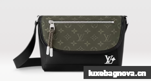 Louis Vuitton Pulse Messenger M12625 Khaki&Black