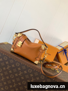 Louis Vuitton Side Trunk MM M25160 gold brown