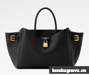 Louis Vuitton Vendome PM M26502 black