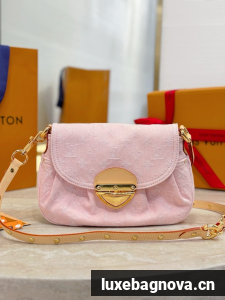 Louis Vuitton Washed M13347 pink