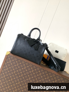 Louis Vuitton Speedy P9 Bandouliere 30 M15241 black
