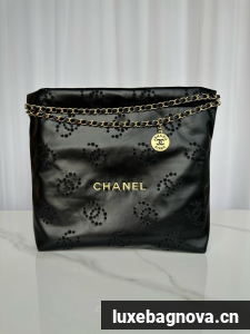 CHANEL 22 HANDBAG AS3261-B19648 black