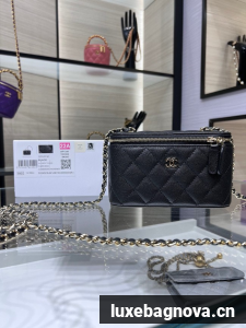 CHANEL Classic Small Vanity with Chain AP1341 black
