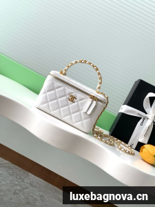 CHANEL Classic Small Vanity with Chain AP4799 white