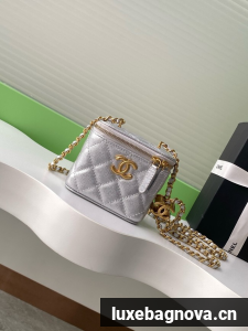CHANEL Grained Calfskin Small Vanity with Chain AP3941 Silvery