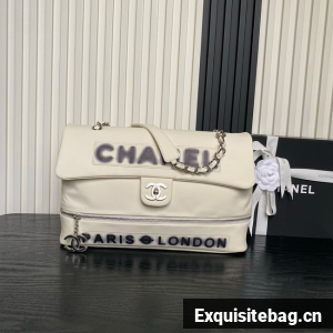 CHANEL Lambskin Shoulder Bags 9902 white&black