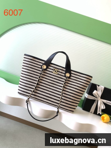 CHANEL Large Tote AS60074 black