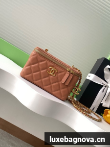 CHANEL MINI CLUTCH Grained Calfskin AP3940 brown
