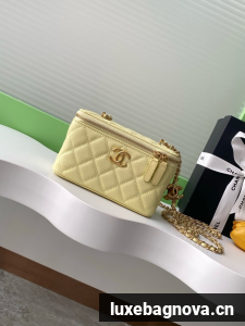 CHANEL MINI CLUTCH Grained Calfskin AP3940 yellow