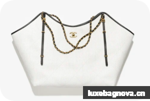 CHANEL Maxi Shopping Bag Braided Raffia AS5463 white