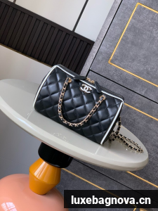 Chanel CLUTCH WITH CHAIN AP4515 Black&White