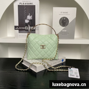 Chanel CLUTCH WITH CHAIN AP4591 light green