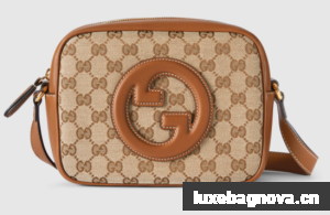 GUCCI BLONDIE SMALL SHOULDER BAG 820429 Brown