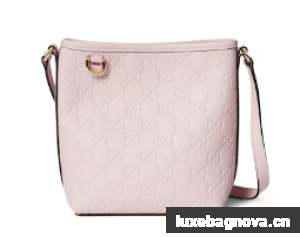 Gucci GG Emblem nano bucket bag 847090 pink