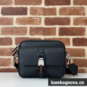 Gucci small Messenger Bag 816751 black