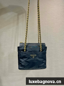 Prada Re-Edition nylon shoulder bag 1BD647 black