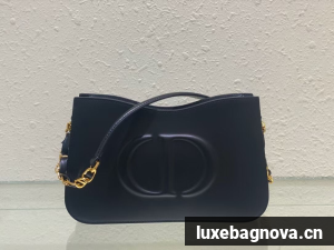 Dior CD SIGNATURE small BAG Black Calfskin with Embossed CD Signature C02229A