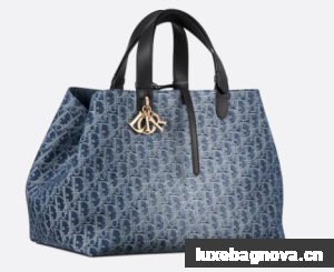 Large Dior Toujours Bag Blue Denim Dior Oblique Jacquard M2820OD