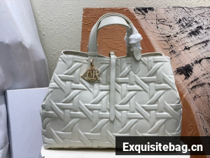 Large Dior Toujours Bag Graphic Cannage M2820OD white