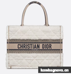 MEDIUM DIOR BOOK TOTE Ice Cannage Shearling M1296ZMB