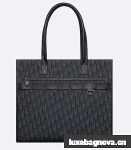 Dior Essentials SAFARI TOTE BAG Black Dior Oblique Jacquard and Grained Calfskin 1ESSH22 Dior Essentials SAFARI TOTE BAG Black Dior Oblique Jacquard and Grained Calfskin 1ESSH22