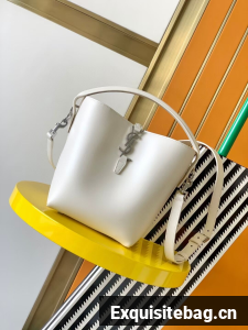 SAINT LAURENT LE 37 SMALL IN SHINY LEATHER 7490362 WHITE