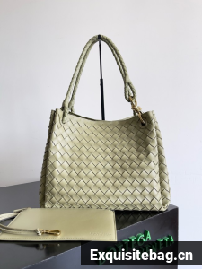 Bottega Veneta Parachute 826212 Pickle&Brass finish
