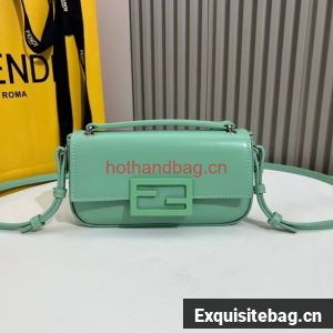 Fendi Baguette leather bag F1531 green