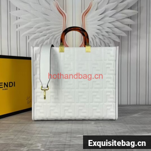 Fendi Sunshine Medium Shopper F1614 white