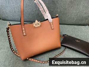 VALENTINO VLOGO calfskin Shoulder Bag 0001 tan