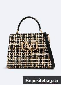 VALENTINO small Shoulder bag 0069 black&white