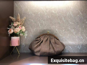 FENDI raffia bag F7641 light brown