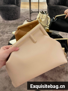 Fendi Original Leather Clutch Bag 56833 Cream