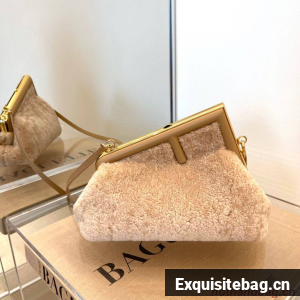 Fendi Original lambswool Leather Medium Clutch Bag 56835 Nude