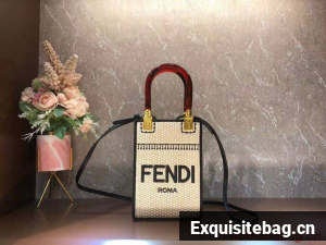 FENDI MINI SUNSHINE SHOPPER Braided straw mini-bag 8BS051 apricot FENDI MINI SUNSHINE SHOPPER Braided straw mini-bag 8BS051 apricot
