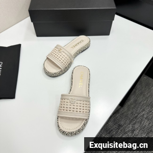 Chanel Slippers 55724-1